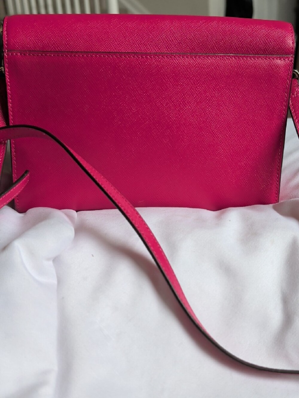 kate spade Magenta Pink Leather Crossbody with Gold Chain - Picture 2 of 4